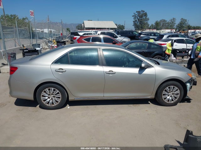 Toyota CAMRY LE 2014 4T4BF1FK7ER438103 Image 14
