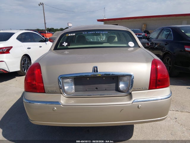 Aukcja sprzedaży 2004 Lincoln Town Car Signature, vin: 1LNHM81W64Y677744, numer aukcji: 45416113