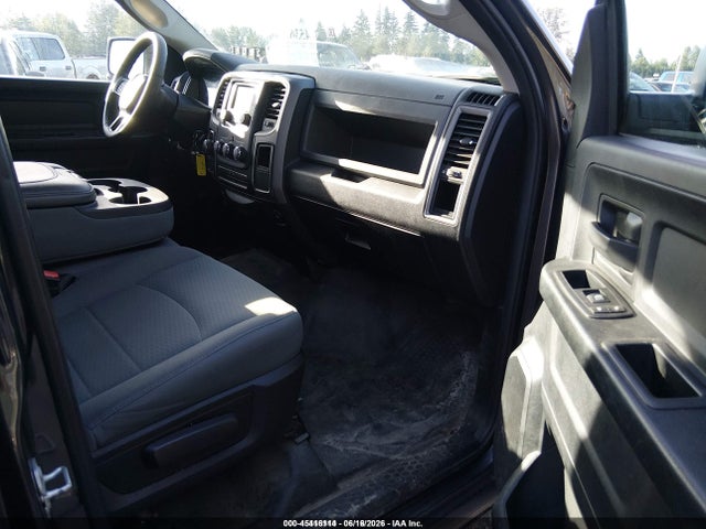 Продаж на аукціоні авто 2018 Ram 1500 Tradesman  4x4 5'7 Box, vin: 1C6RR7KG3JS294197, номер лоту: 45416114