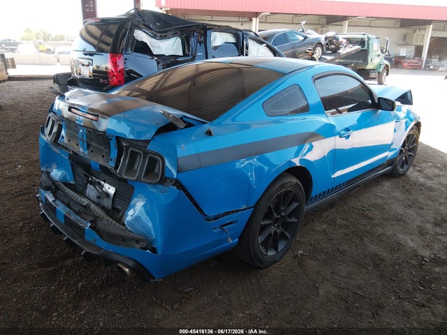 1ZVBP8AM5E5241189 Ford Mustang V6