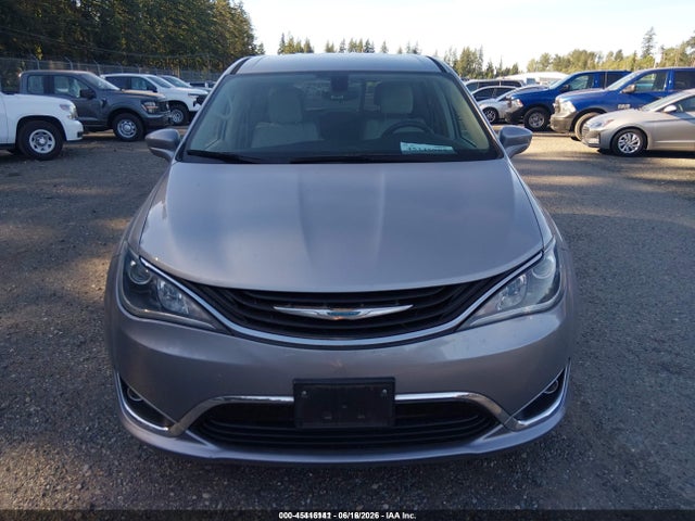 Chrysler Pacifica Hybrid Touring Plus 2018 2C4RC1H79JR311665 Image 12