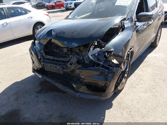 5N1AT2MT9LC754041 Nissan Rogue Sv Fwd