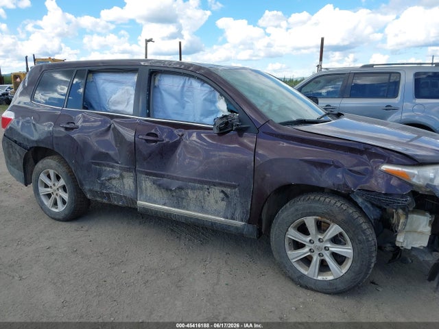 Продаж на аукціоні авто 2013 Toyota Highlander Base V6, vin: 5TDBK3EH5DS205626, номер лоту: 45416188