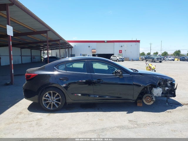 3MZBN1W3XJM202728 Mazda Mazda3 Grand Touring