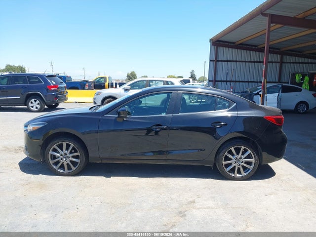 3MZBN1W3XJM202728 Mazda Mazda3 Grand Touring