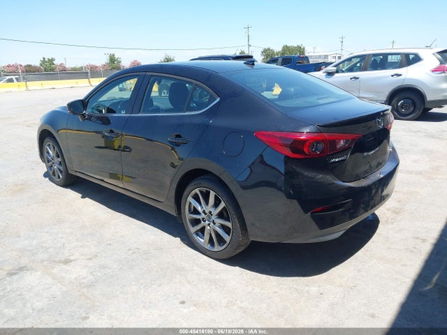 3MZBN1W3XJM202728 Mazda Mazda3 Grand Touring