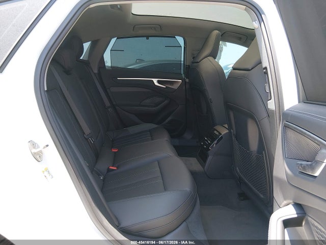 WAU55CFN0TN024184 Audi A6 Premium Plus Quattro S Tronic