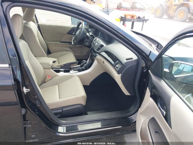 1HGCR2F38GA106069 Honda ACCORD LX