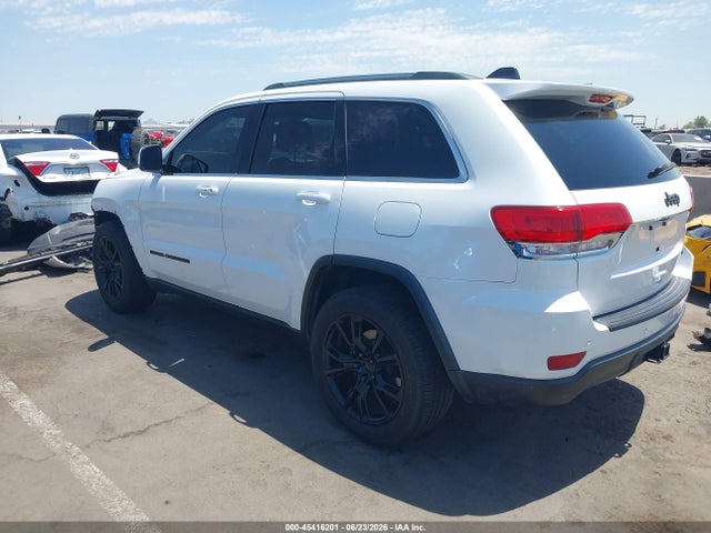 Jeep Grand Cherokee Laredo E 4x2 2019 1C4RJEAG2KC851537 Image 3