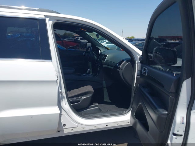 Jeep Grand Cherokee Laredo E 4x2 2019 1C4RJEAG2KC851537 Image 5