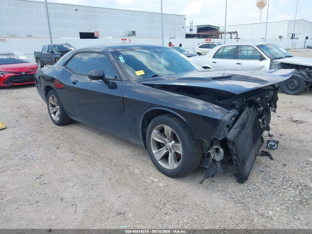 45416214 :رقم المزاد ، 2C3CDZAG5GH316005 vin ، 2016 Dodge Challenger Sxt مزاد بيع