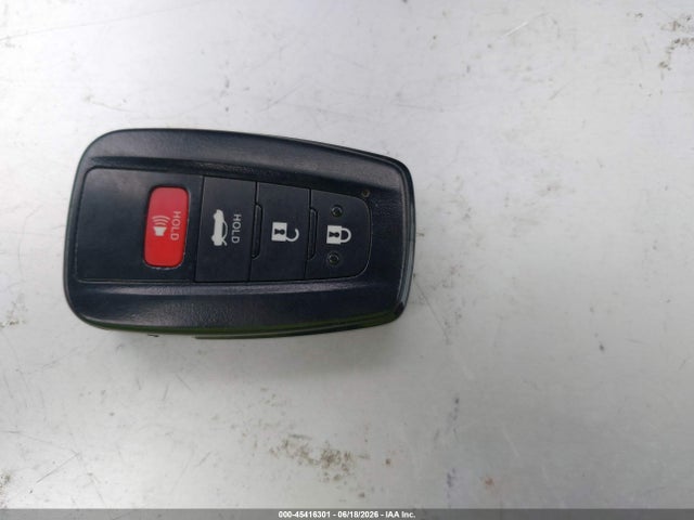 4T1C31AK8LU011279 Toyota Camry Le Hybrid