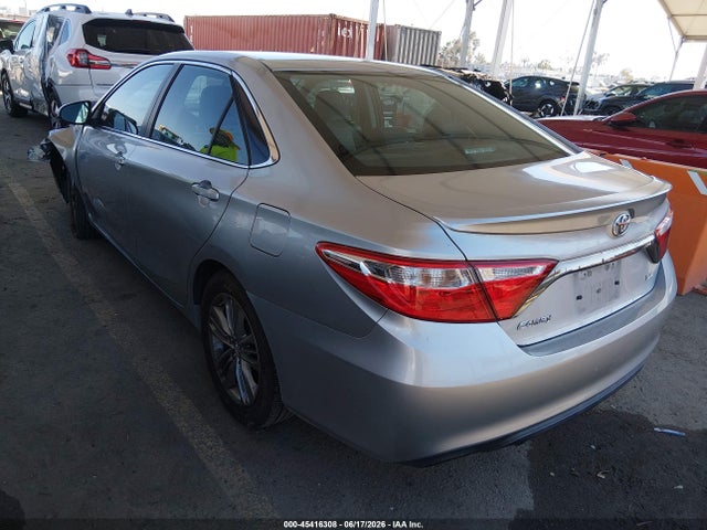 Toyota CAMRY SE 2015 4T1BF1FK2FU942103 Image 3
