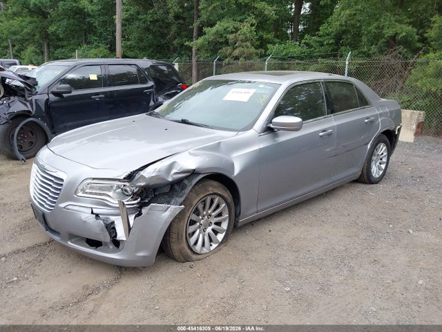 2013 Chrysler 300 Motown მანქანა იყიდება აუქციონზე, vin: 2C3CCAAG0DH599218, აუქციონის ნომერი: 45416309