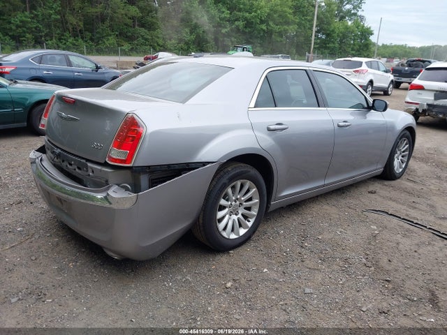 2013 Chrysler 300 Motown მანქანა იყიდება აუქციონზე, vin: 2C3CCAAG0DH599218, აუქციონის ნომერი: 45416309
