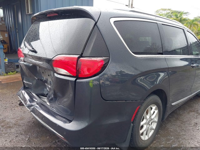 45416355 :رقم المزاد ، 2C4RC1BG2LR223911 vin ، 2020 Chrysler Pacifica Touring L مزاد بيع