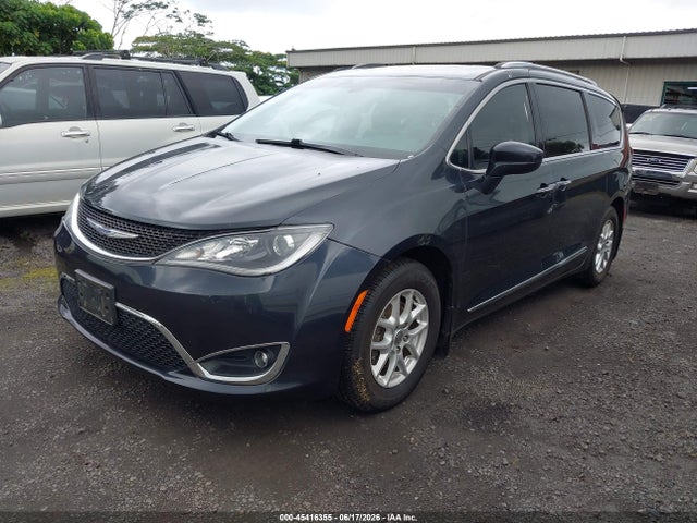 45416355 :رقم المزاد ، 2C4RC1BG2LR223911 vin ، 2020 Chrysler Pacifica Touring L مزاد بيع
