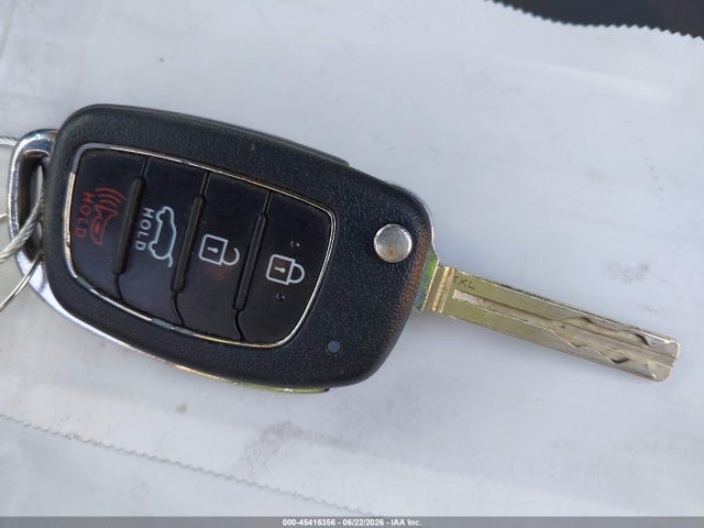 KM8J23A40LU106023 Hyundai TUCSON SE