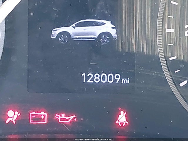 KM8J23A40LU106023 Hyundai TUCSON SE