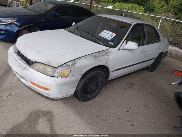 Продажа на аукционе авто 1996 Honda Accord Lx/ex, vin: 1HGCD5634TA180275, номер лота: 45416398