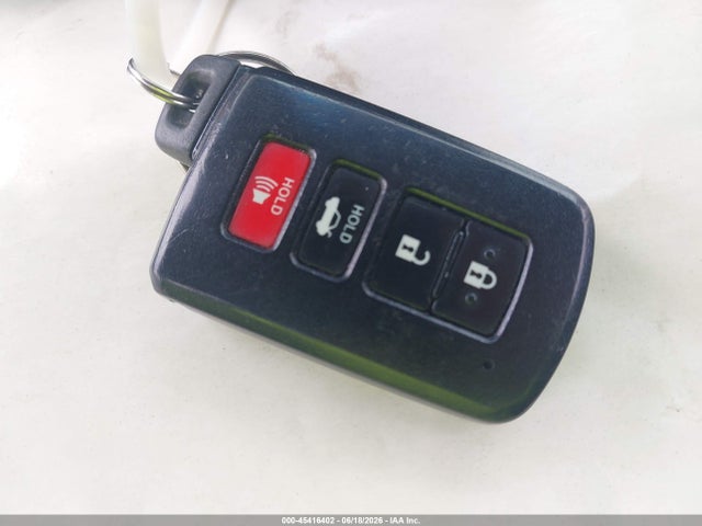 4T1BD1EB6GU055581 Toyota Avalon Hybrid Xle Premium