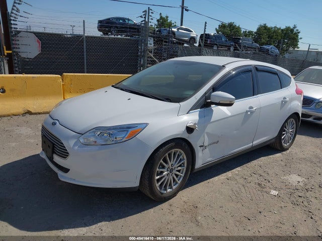 Ford FOCUS ELECTRIC 2014 1FADP3R4XEL287329 Image 2