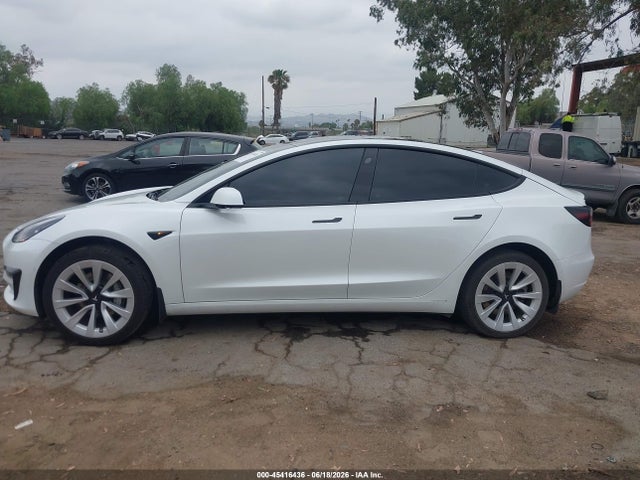 Продаж на аукціоні авто 2021 Tesla Model 3 Standard Range Plus Rear-wheel Drive, vin: 5YJ3E1EA7MF099042, номер лоту: 45416436