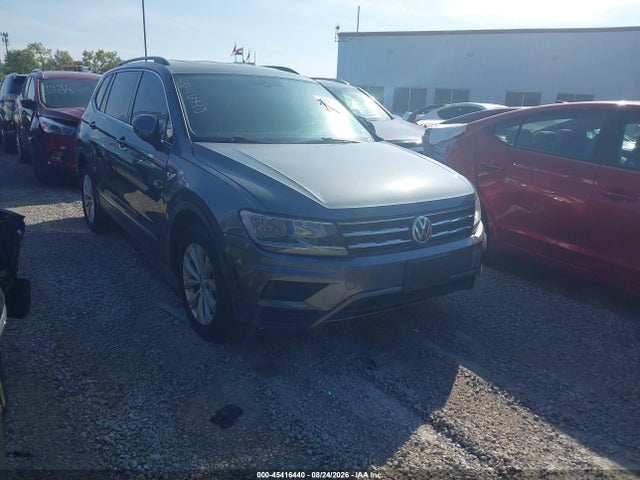 45416440 :رقم المزاد ، 3VV2B7AX0JM169233 vin ، 2018 Volkswagen Tiguan 2.0t Se/2.0t Sel مزاد بيع
