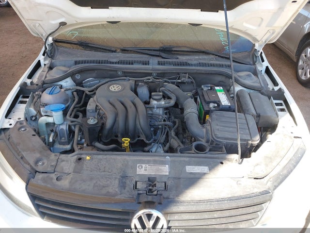 3VW2K7AJ1EM427403 Volkswagen Jetta 2.0l S