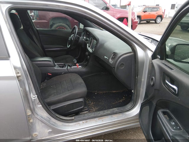 2C3CDXHG2EH204835 Dodge Charger Sxt