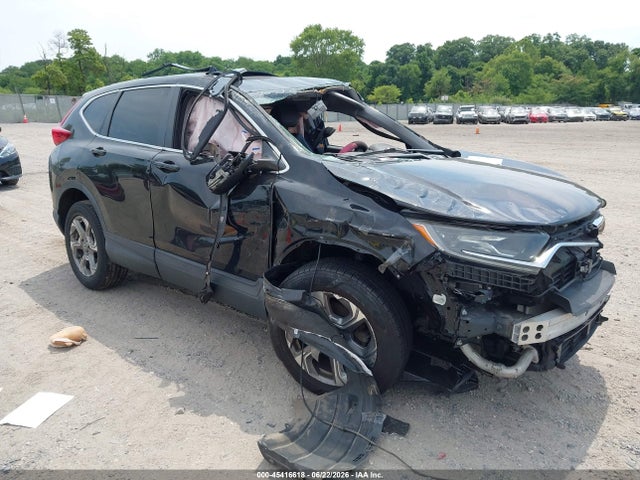 Auction sale of the 2018 Honda Cr-v, vin: 2HKRW2H80JH643268, lot number: 45416618
