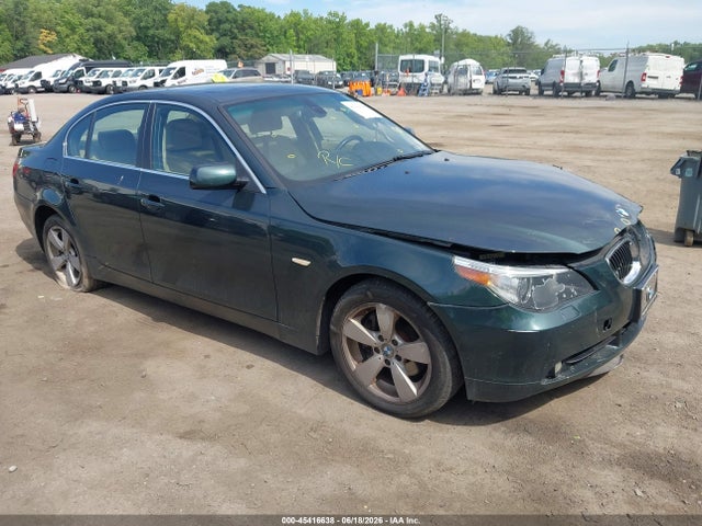 2007 Bmw 525xi მანქანა იყიდება აუქციონზე, vin: WBANF33547CW70122, აუქციონის ნომერი: 45416638