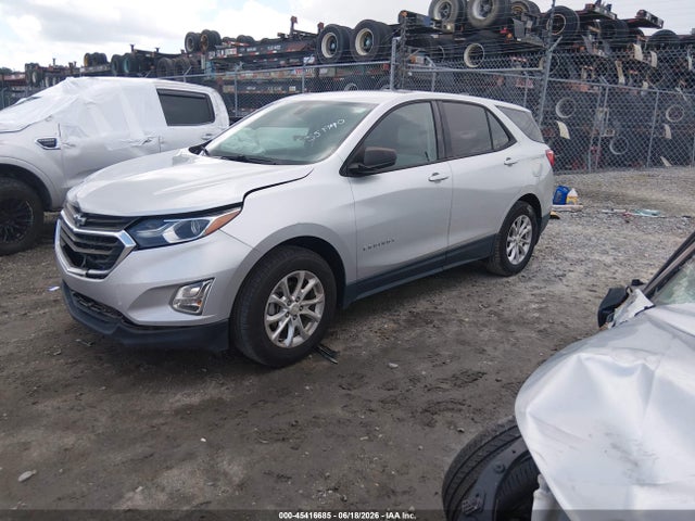 Chevrolet EQUINOX LS 2019 3GNAXSEV1KS551914 Image 2