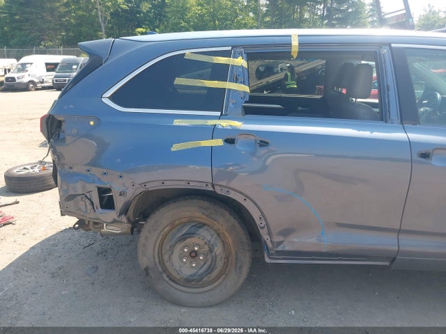 5TDJZRFH1JS817942 Toyota Highlander Xle