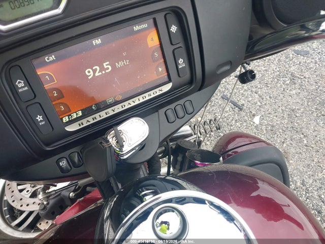 Harley-Davidson Flhtcutg Tri Glide Ultra 2017 1HD1MAD11HB855306 Image 11