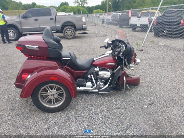 2017 Harley-davidson Flhtcutg Tri Glide Ultra მანქანა იყიდება აუქციონზე, vin: 1HD1MAD11HB855306, აუქციონის ნომერი: 45416758