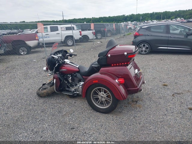 2017 Harley-davidson Flhtcutg Tri Glide Ultra მანქანა იყიდება აუქციონზე, vin: 1HD1MAD11HB855306, აუქციონის ნომერი: 45416758