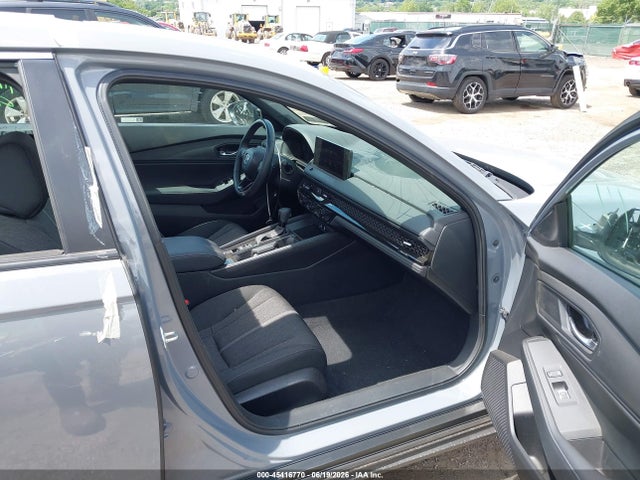 Продаж на аукціоні авто 2025 Honda Accord Hybrid Sport, vin: 1HGCY2F59SA070535, номер лоту: 45416770