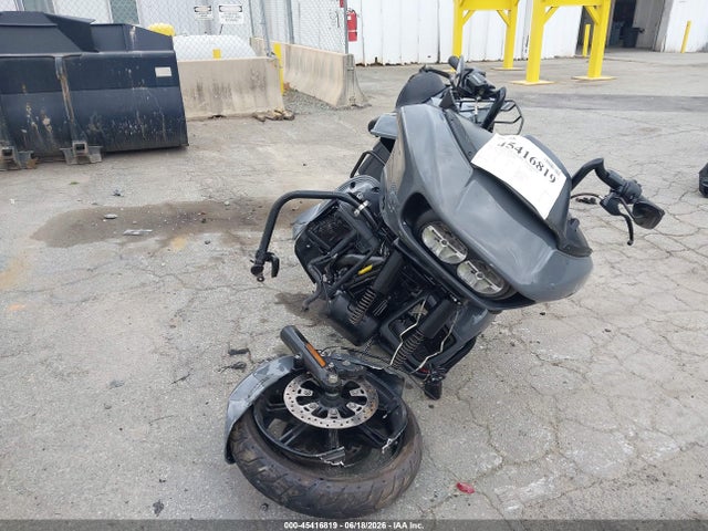 Harley-Davidson FLTRK 2022 1HD1KZF16NB624687 Image 5