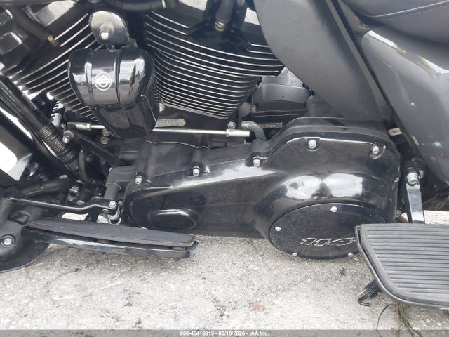 Harley-Davidson FLTRK 2022 1HD1KZF16NB624687 Image 9