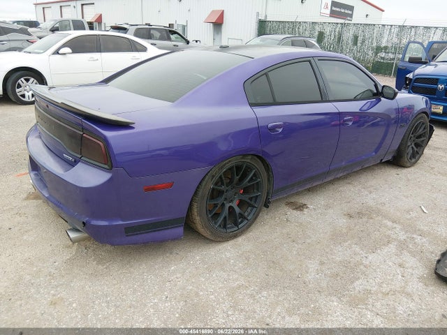 2013 Dodge Charger Srt8 მანქანა იყიდება აუქციონზე, vin: 2C3CDXEJ2DH740845, აუქციონის ნომერი: 45416890