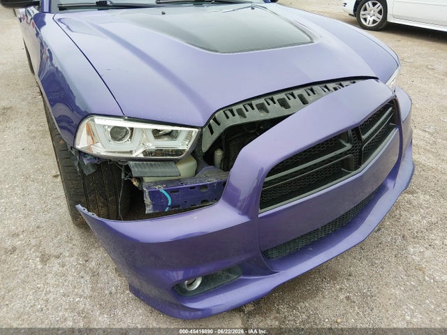 2013 Dodge Charger Srt8 მანქანა იყიდება აუქციონზე, vin: 2C3CDXEJ2DH740845, აუქციონის ნომერი: 45416890