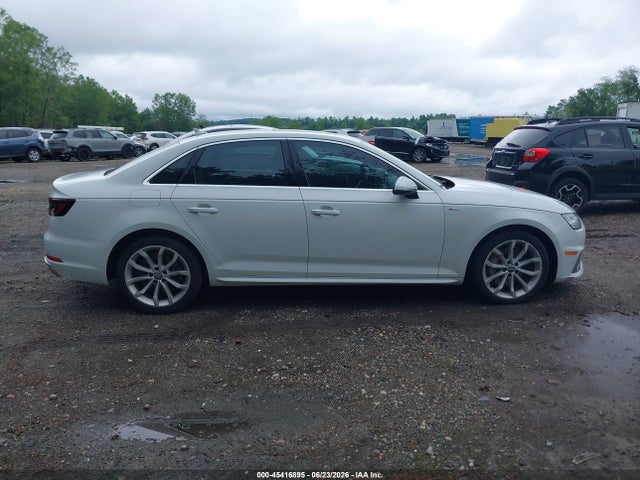Продаж на аукціоні авто 2019 Audi A4 45 Premium, vin: WAUENAF41KN002804, номер лоту: 45416895