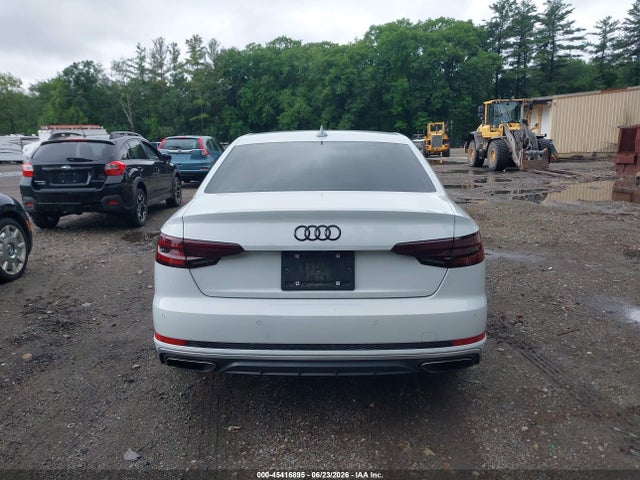 Продаж на аукціоні авто 2019 Audi A4 45 Premium, vin: WAUENAF41KN002804, номер лоту: 45416895