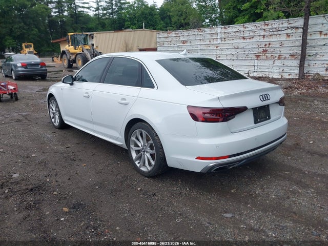Продаж на аукціоні авто 2019 Audi A4 45 Premium, vin: WAUENAF41KN002804, номер лоту: 45416895