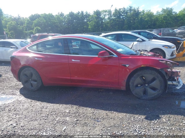 Tesla Model 3 Long Range/performance 2018 5YJ3E1EB6JF133668 Image 13
