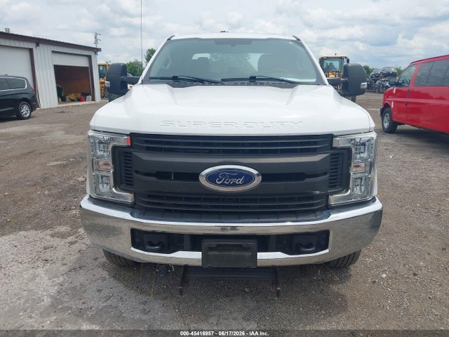 2018 Ford F-250 King Ranch/lariat/platinum/xl/xlt მანქანა იყიდება აუქციონზე, vin: 1FT7W2B63JEC22126, აუქციონის ნომერი: 45416957