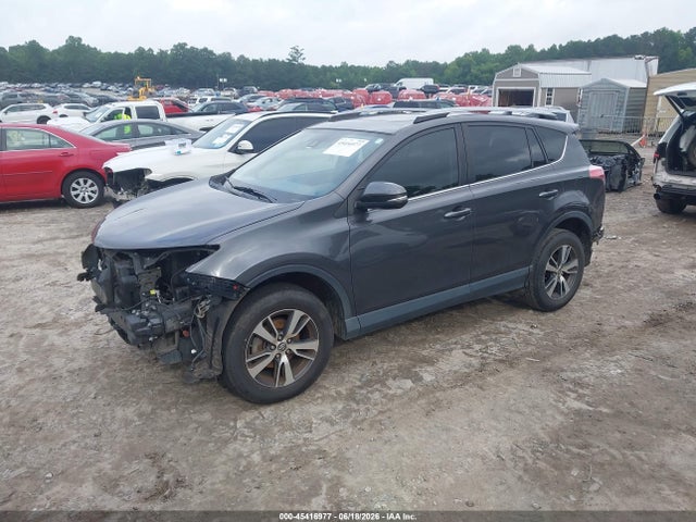 JTMWFREV9JJ748145 Toyota Rav4 Xle
