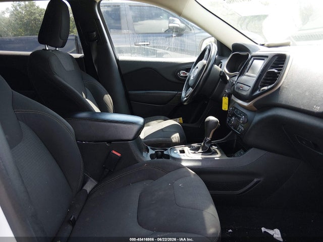 Продажа на аукционе авто 2016 Jeep Cherokee Latitude, vin: 1C4PJLCB9GW135673, номер лота: 45416986