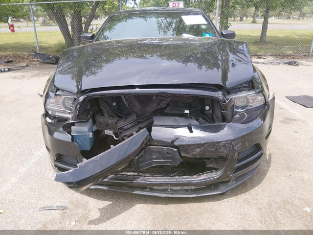 45417014 :رقم المزاد ، 1ZVBP8AMXE5303699 vin ، 2014 Ford Mustang V6 مزاد بيع